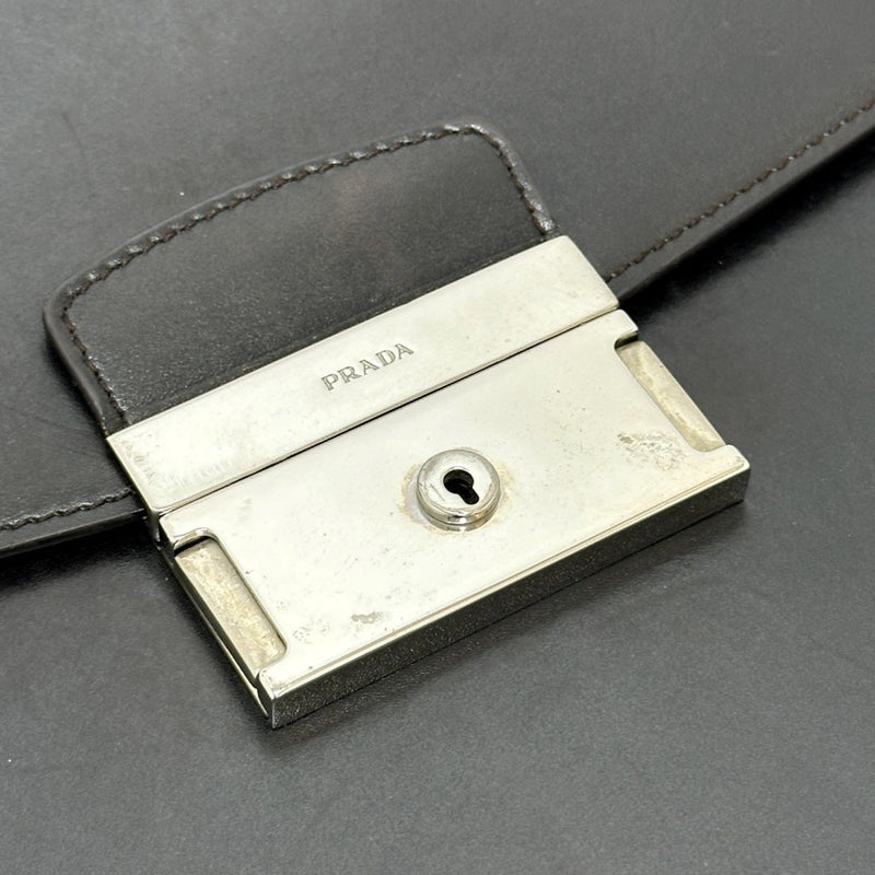 Squeeze Lock Briefcase Leather