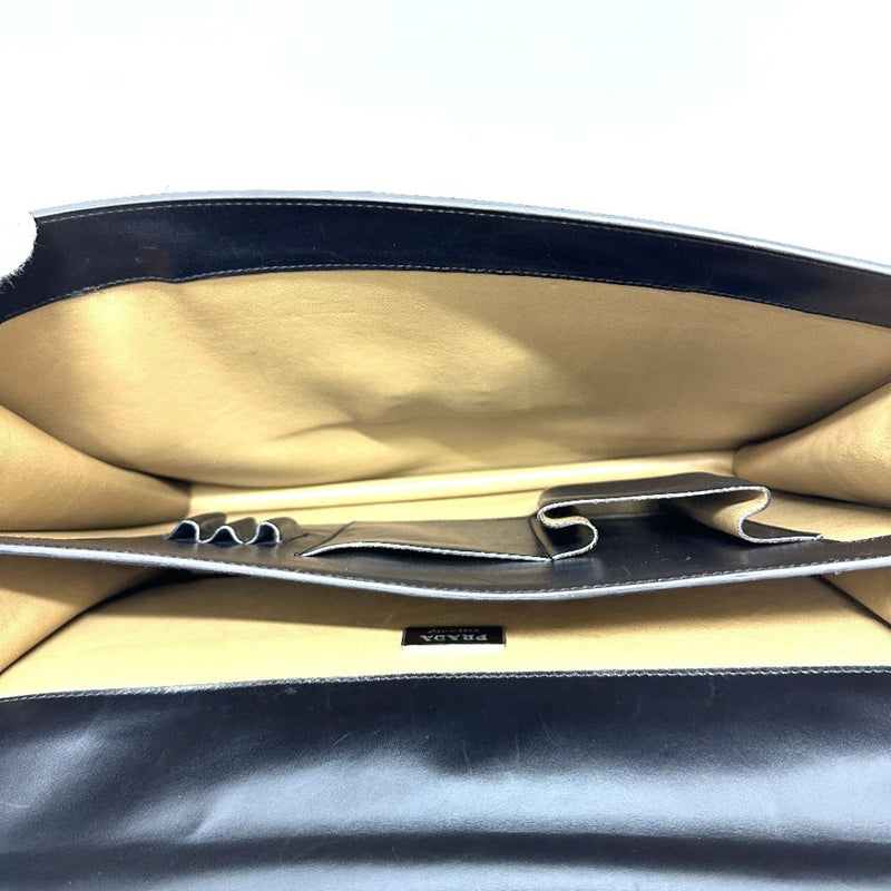 Squeeze Lock Briefcase Leather