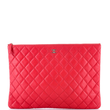 O Case Clutch Quilted Lambskin Large