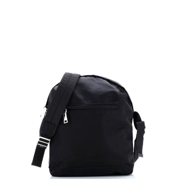Logo Patch Zip Messenger Bag Tessuto