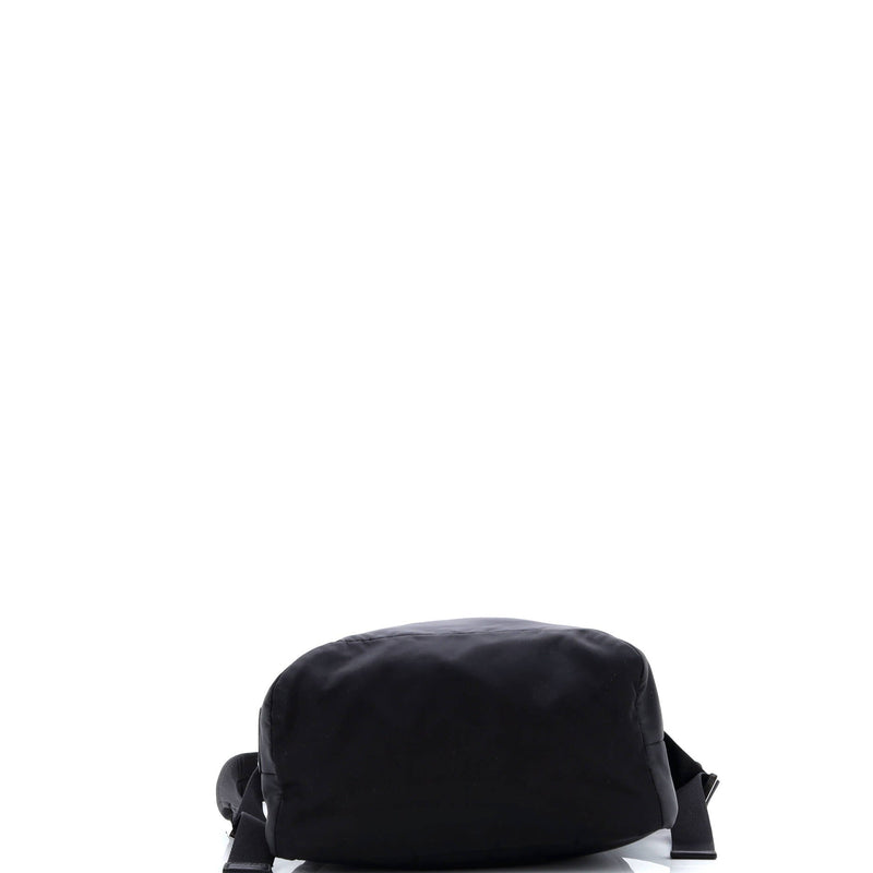 Logo Patch Zip Messenger Bag Tessuto