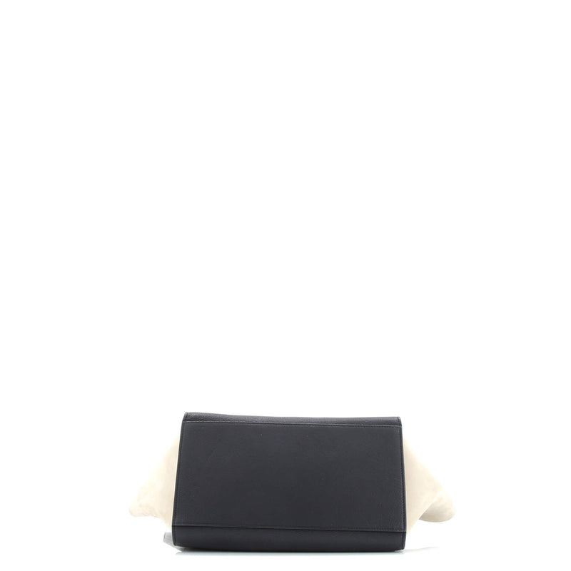 Trapeze Bag Leather With Patent Small