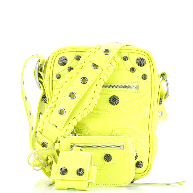 Le Cagole Giant Studs Crossbody Bag