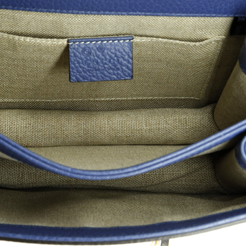 Interlocking Shoulder Bag Leather Small