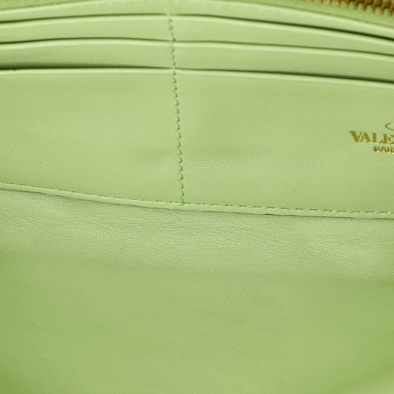 Roman Stud Wallet On Chain Quilted