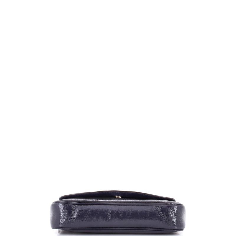Soho Chain Crossbody Bag Leather Medium