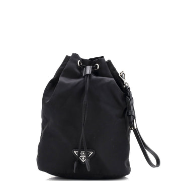 Drawstring Wristlet Bucket Bag Tessuto