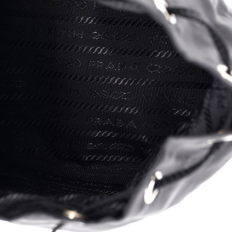 Drawstring Wristlet Bucket Bag Tessuto