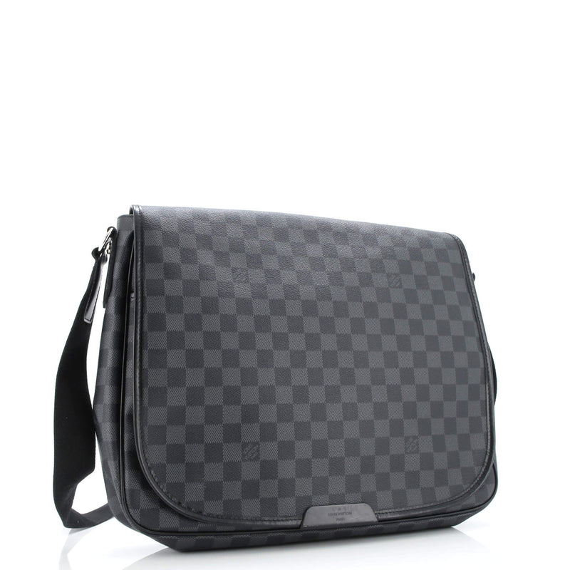 Daniel Messenger Bag Damier Graphite Gm