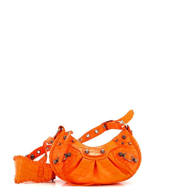 Le Cagole Giant Studs Shoulder Bag