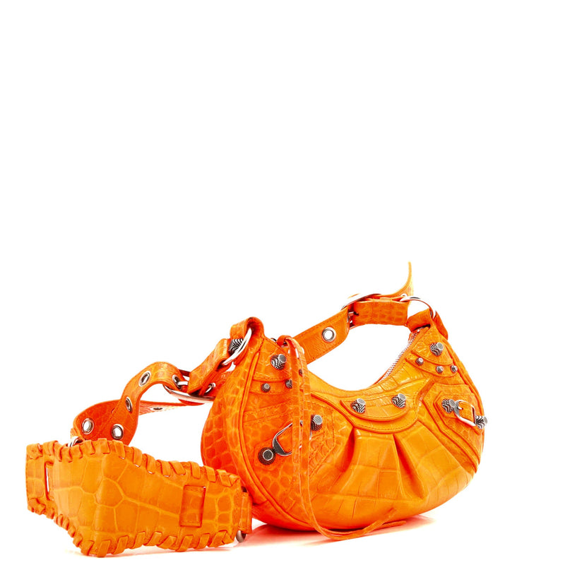 Le Cagole Giant Studs Shoulder Bag