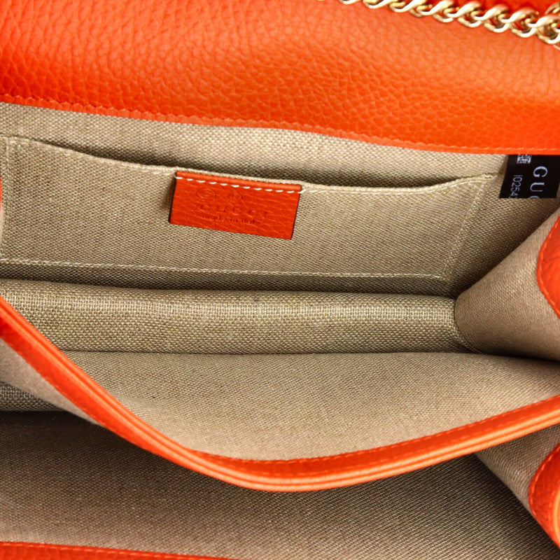 Interlocking Shoulder Bag Leather Small