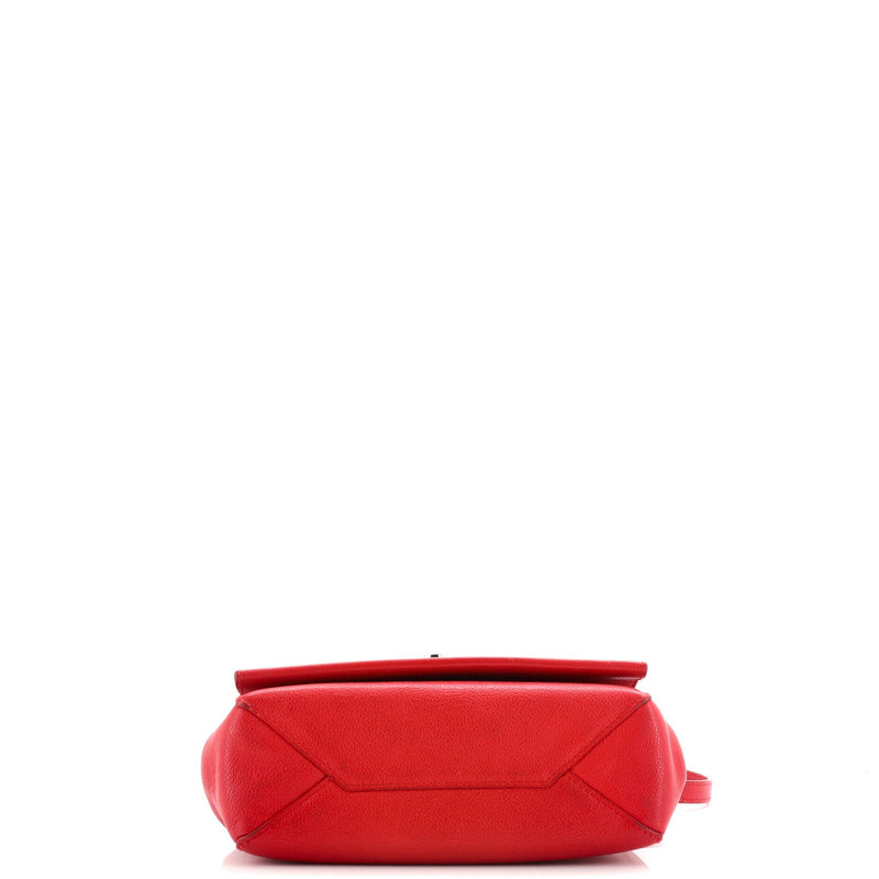 Lockme Ii Handbag Leather Bb