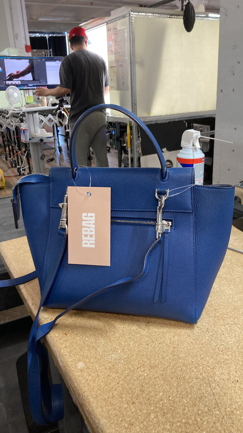 Belt Bag Textured Leather Medium