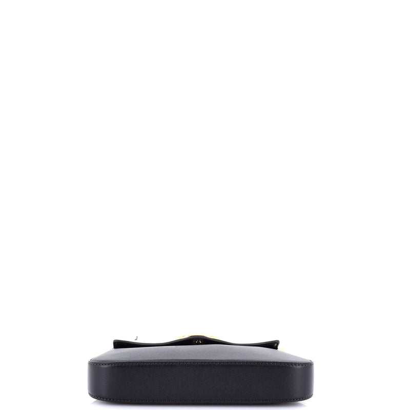 Vlogo Bold Flap Shoulder Bag Leather