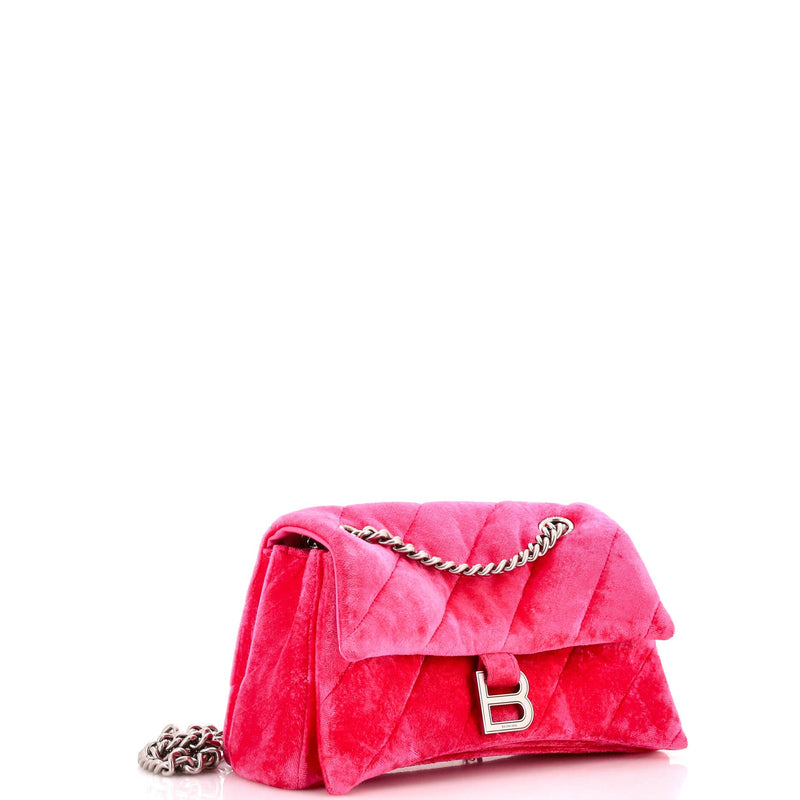 Crush Chain Flap Bag Quilted Velvet