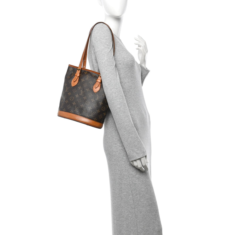 Louis Vuitton Petit Bucket 23