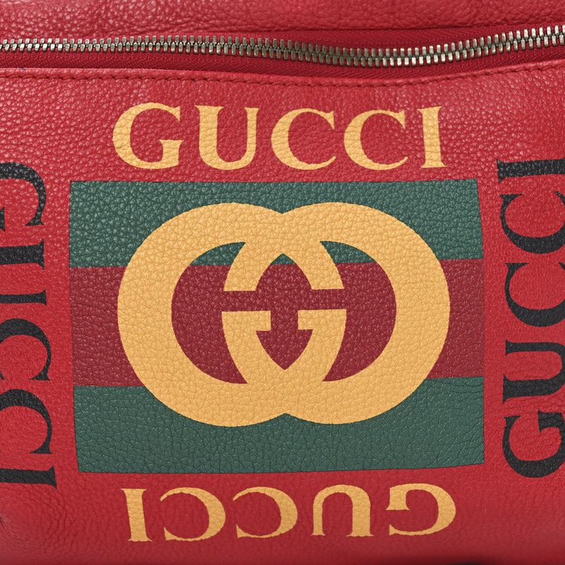 Gucci Grained Calfskin Logo Belt Bag
