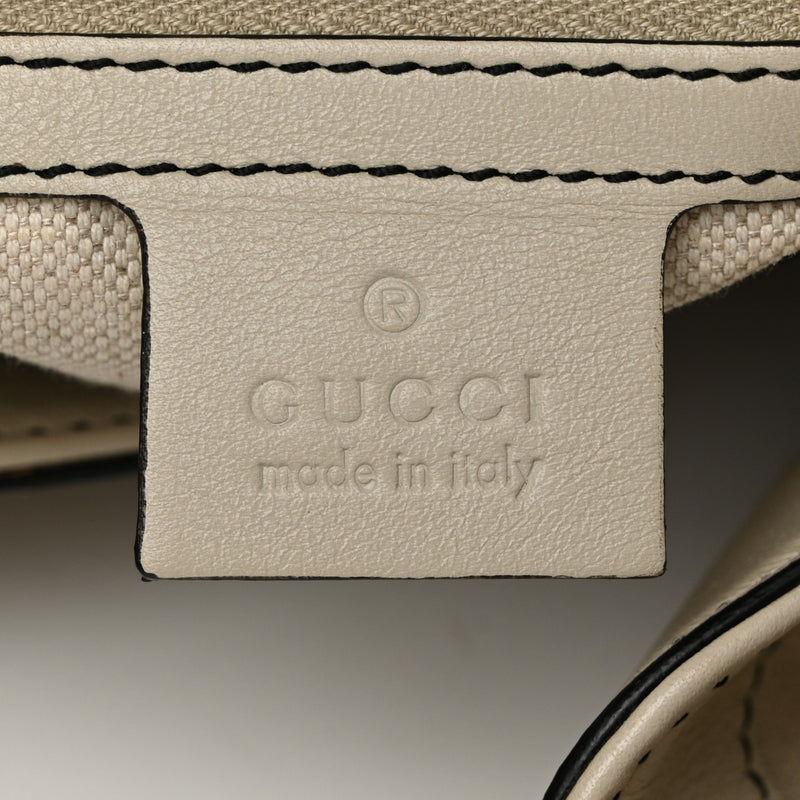 Gucci Guccissima Signature Medium Emily