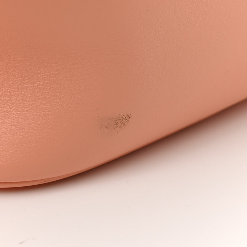 Gucci Calfskin Vertical Ring Matelasse