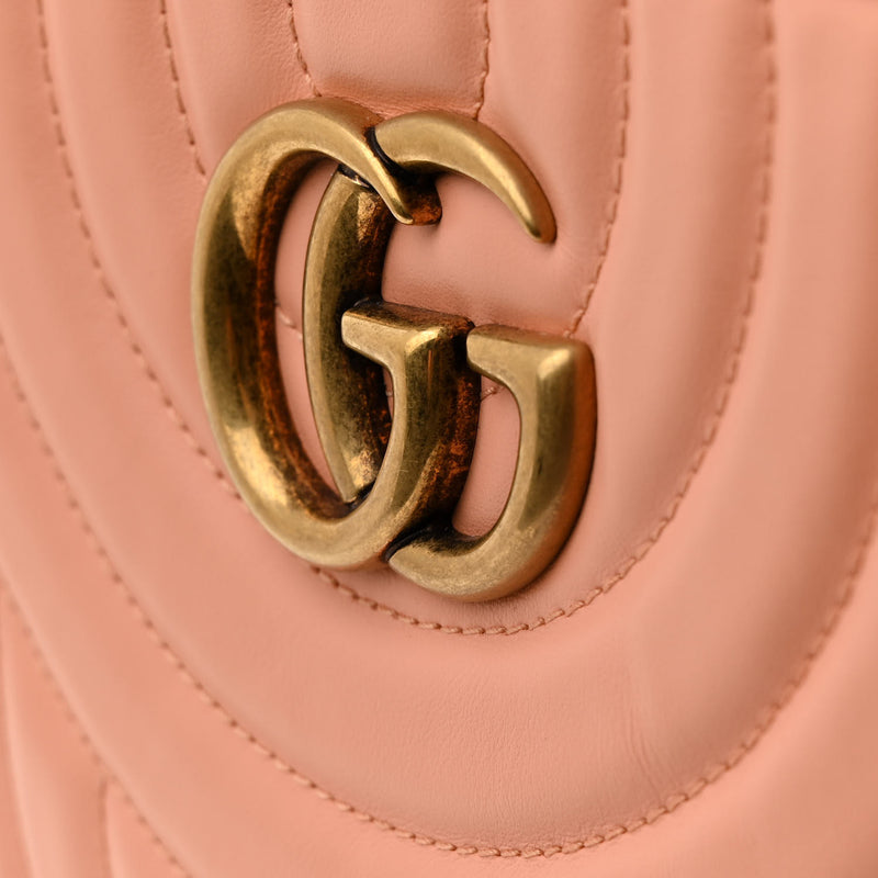 Gucci Calfskin Vertical Ring Matelasse