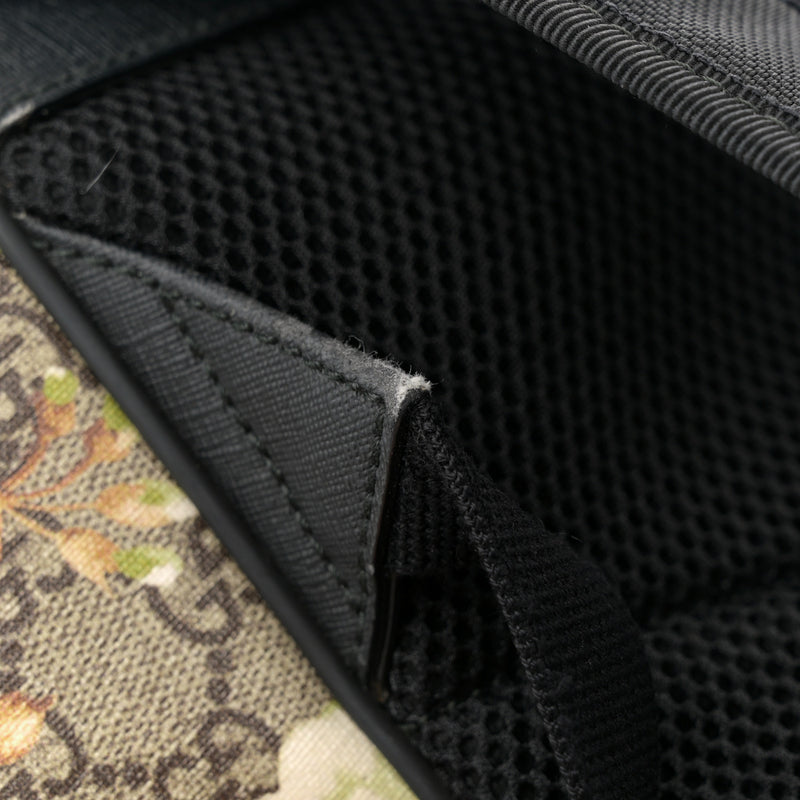 Gucci Gg Supreme Blooms Medium Day