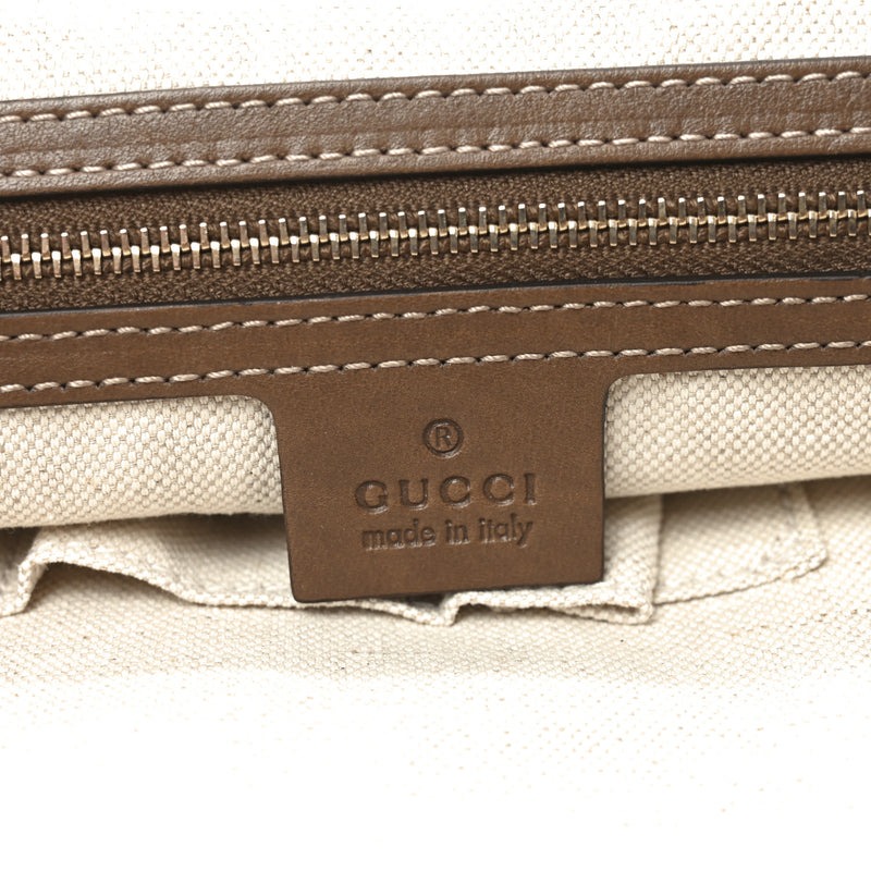 Gucci Gg Supreme Calfskin Medium Nice