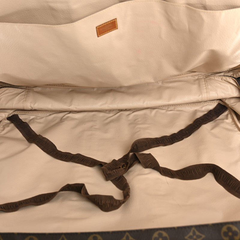 Louis Vuitton Sirius 55