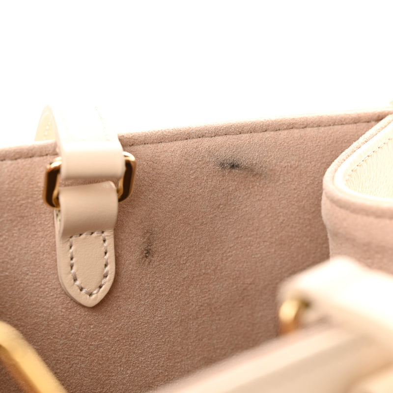 Louis Vuitton Empreinte Giant Onthego Mm