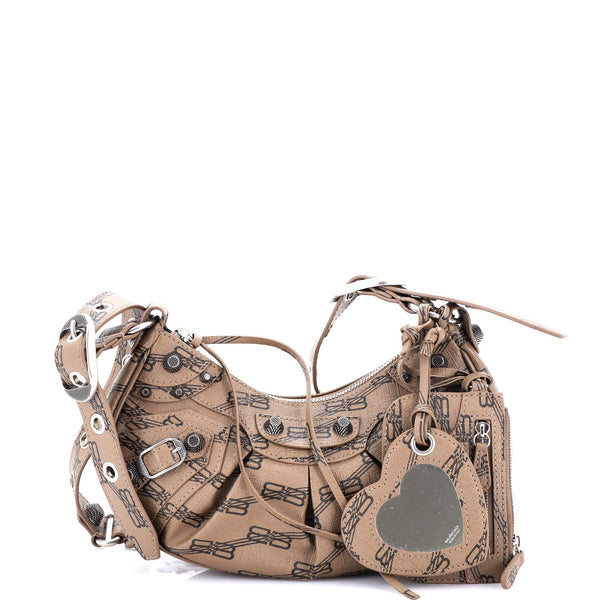 Le Cagole Giant Studs Shoulder Bag Bb