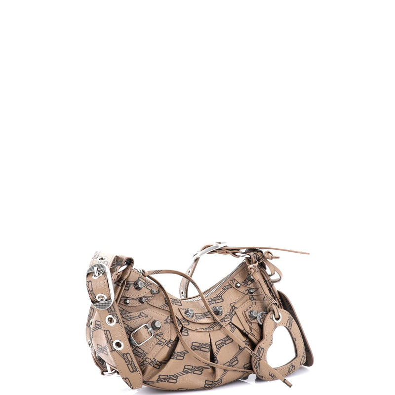 Le Cagole Giant Studs Shoulder Bag Bb