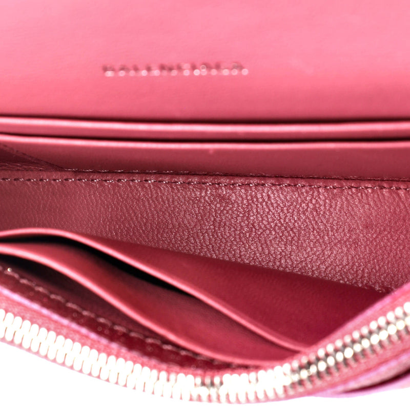 Hourglass Chain Wallet Glitter Leather