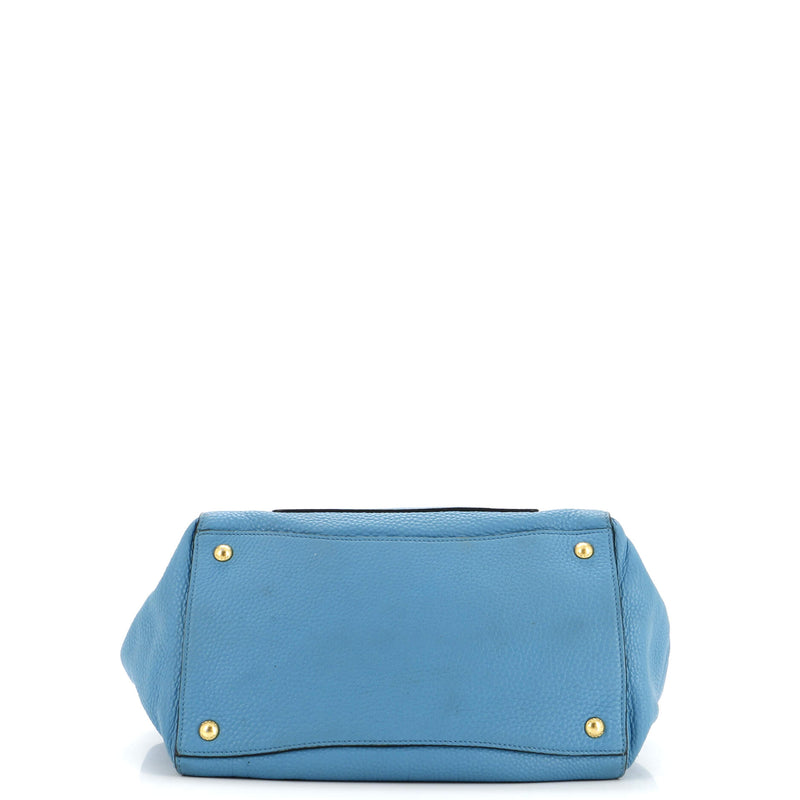 Front Pocket Wing Convertible Tote