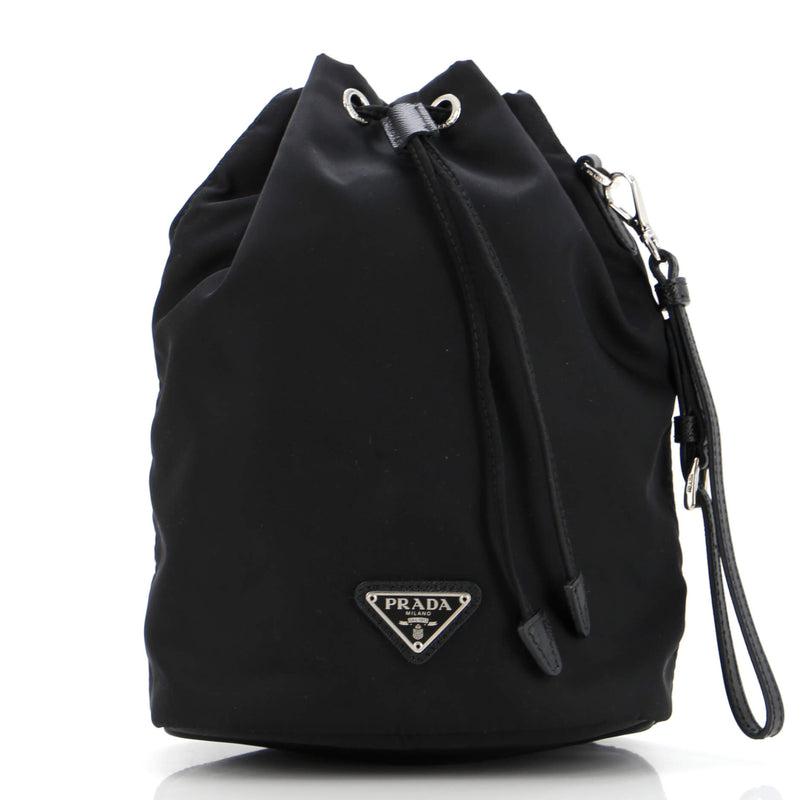 Drawstring Wristlet Bucket Bag Tessuto