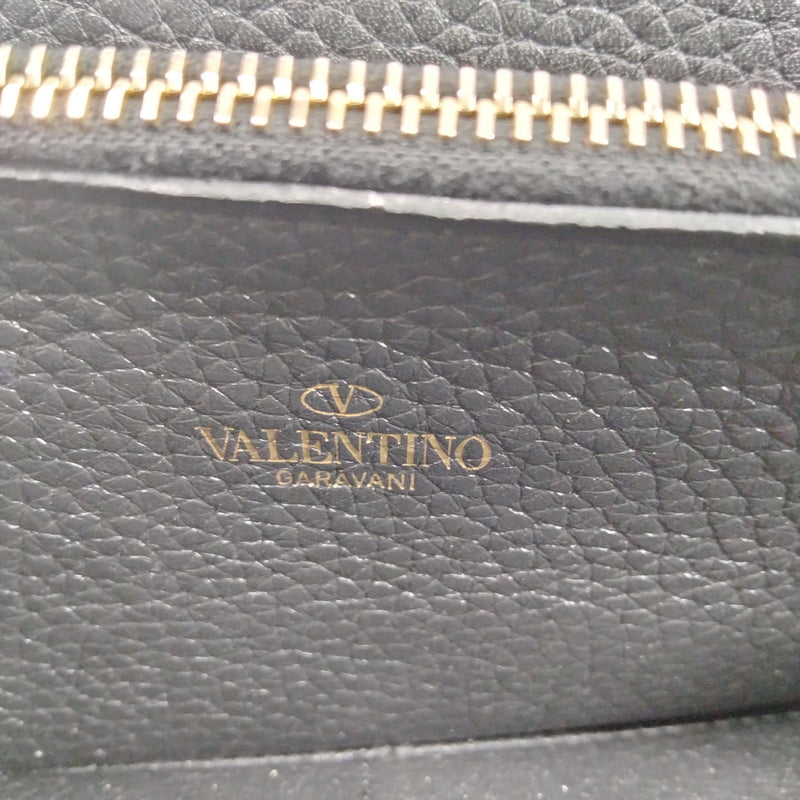 Valentino Garavani Long Wallet Black