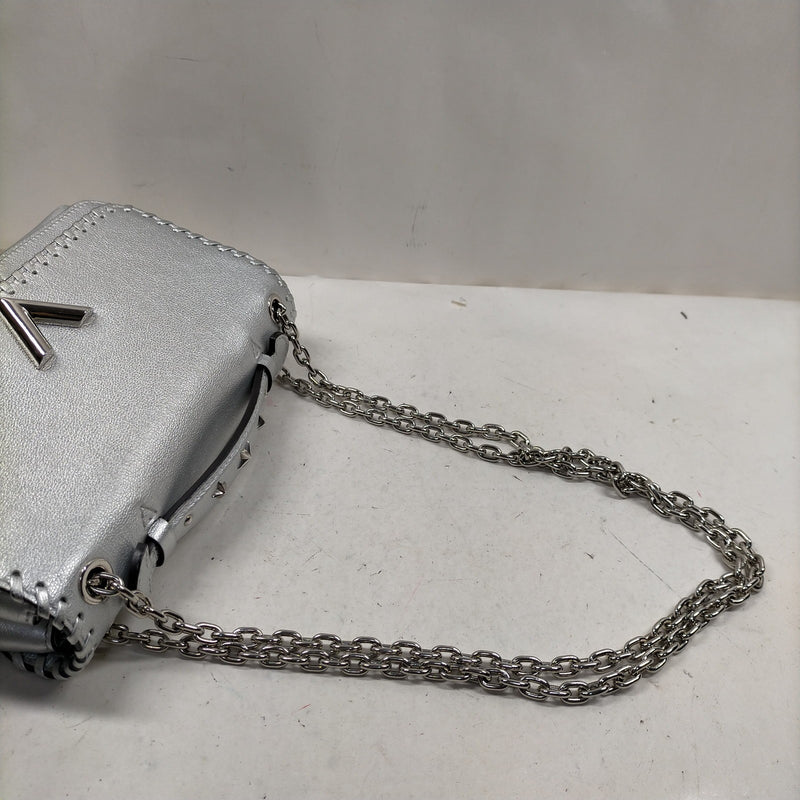 Louis Vuitton Lv Shoulder Bag Silver