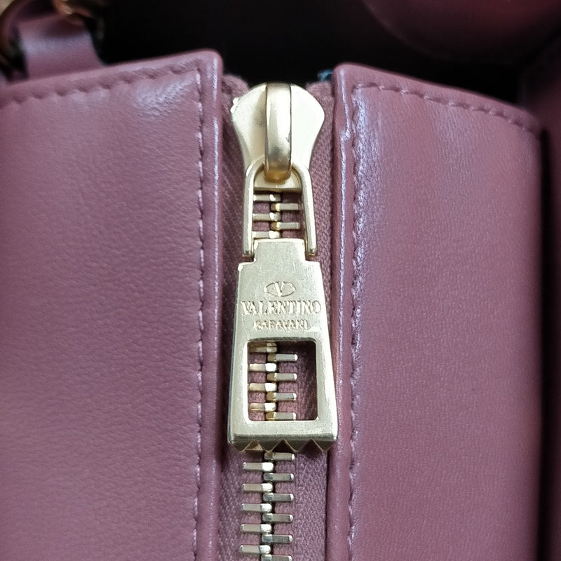 Valentino Garavani Hand Bag Pink Leather