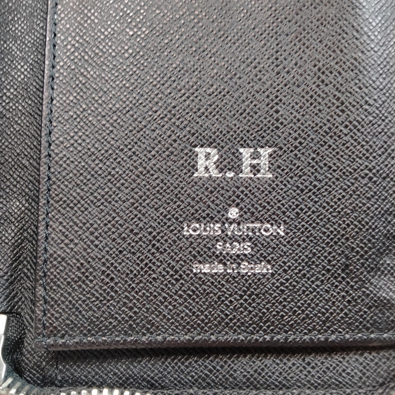 Louis Vuitton Lv Long Wallet Black