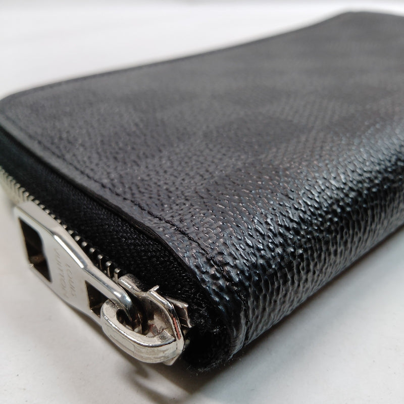 Louis Vuitton Lv Long Wallet Black