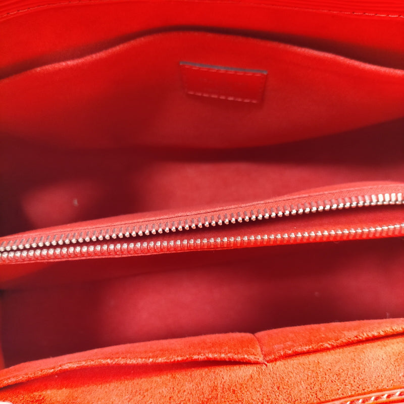 Louis Vuitton Lv Hand Bag Marly Mm Red