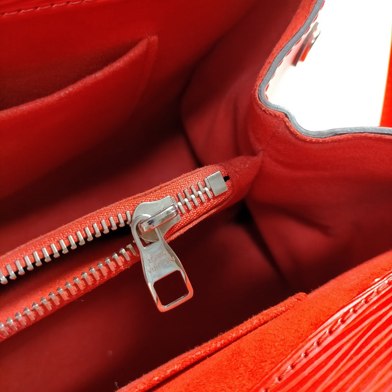 Louis Vuitton Lv Hand Bag Marly Mm Red