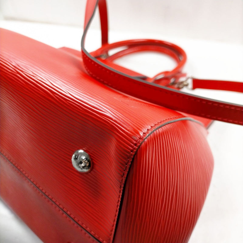 Louis Vuitton Lv Hand Bag Marly Mm Red
