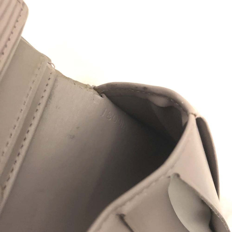 Louis Vuitton Epi Porte Feiulle