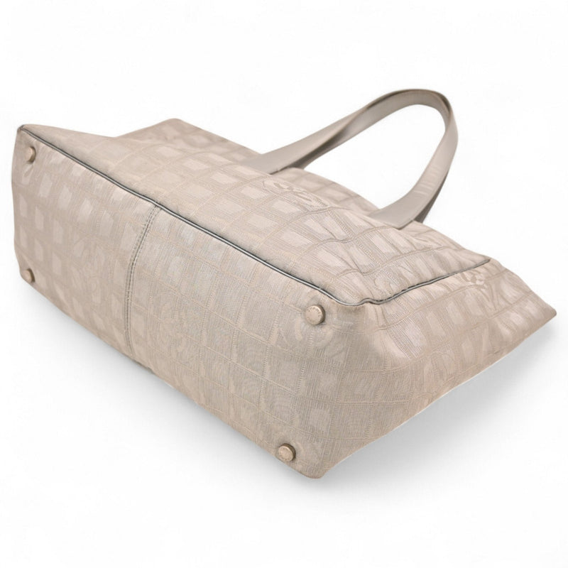 Travel Line Tote Nylon Medium