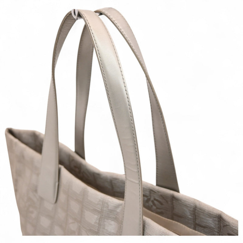 Travel Line Tote Nylon Medium
