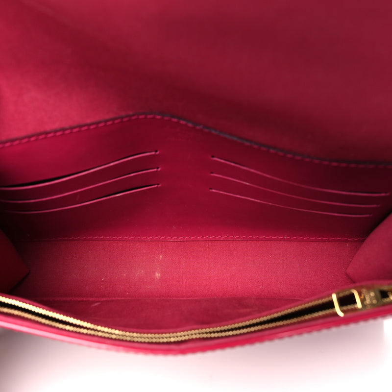 Louis Vuitton Vernis Ana Clutch Rose