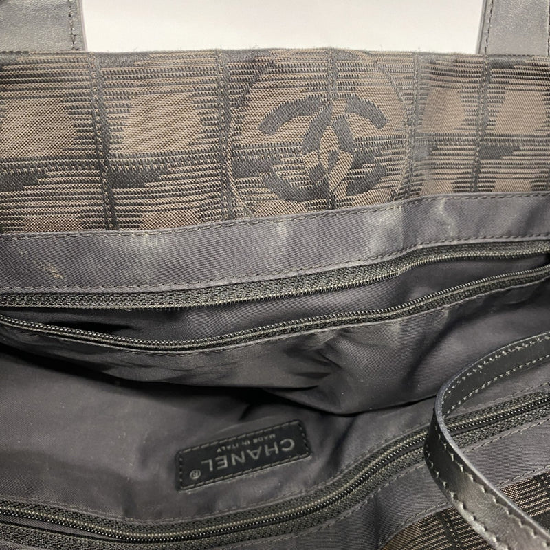 Travel Line Tote Nylon Medium