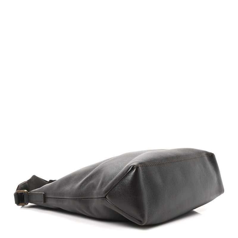 Louis Vuitton Utah Pochette Shawnee Cafe