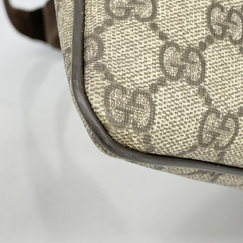 Zip Top Messenger Bag Gg Coated Canvas