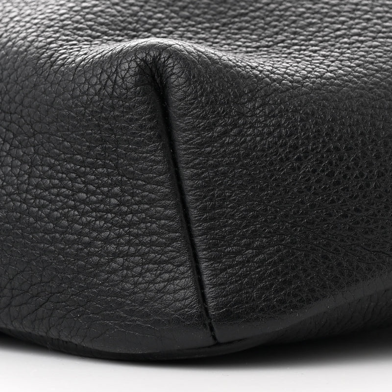 Gucci Grained Calfskin Logo Belt Bag